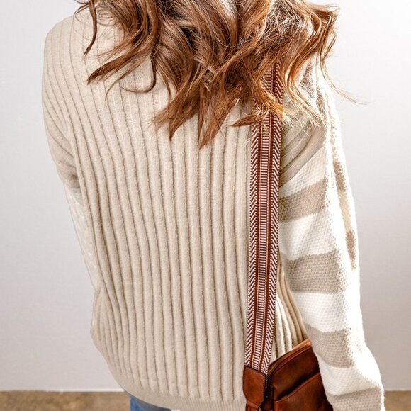 Cable-Knit Color Block Round Neck Sweater - Picture 3 of 5